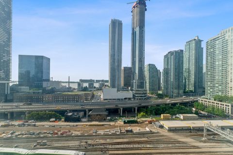 Photo 23 at 1519 - 25 The Esplanade, Waterfront Communities C8, Toronto