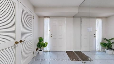 Photo 3 at 30 - 25 Cardwell Avenue, Malvern West, Toronto