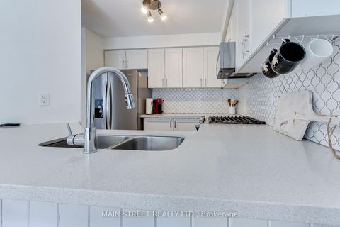 Photo 12 at 228 Warner Crescent, Summerhill Estates, Newmarket