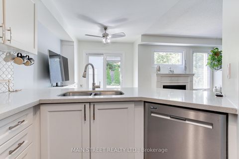Photo 15 at 228 Warner Crescent, Summerhill Estates, Newmarket