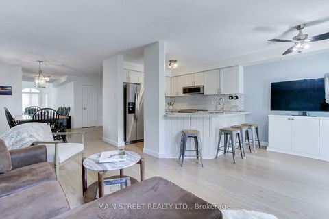 Photo 17 at 228 Warner Crescent, Summerhill Estates, Newmarket