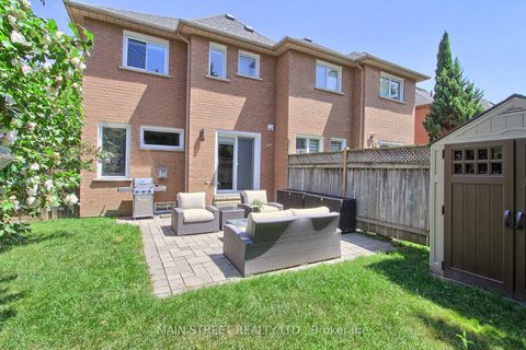 Photo 39 at 228 Warner Crescent, Summerhill Estates, Newmarket