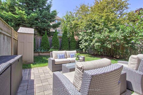 Photo 41 at 228 Warner Crescent, Summerhill Estates, Newmarket