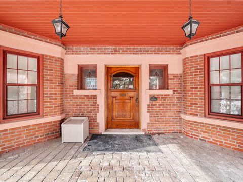 Photo 1 at 302 - 212 St George Street, Annex, Toronto