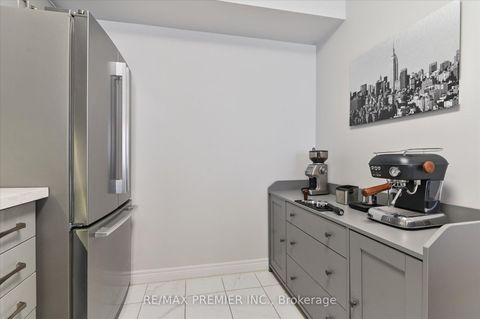 Photo 5 at 226 - 3 Everson Drive, Willowdale East, Toronto