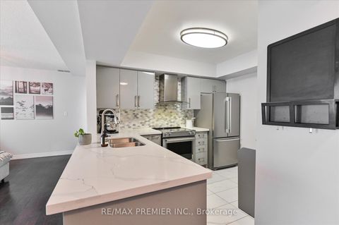 Photo 8 at 226 - 3 Everson Drive, Willowdale East, Toronto