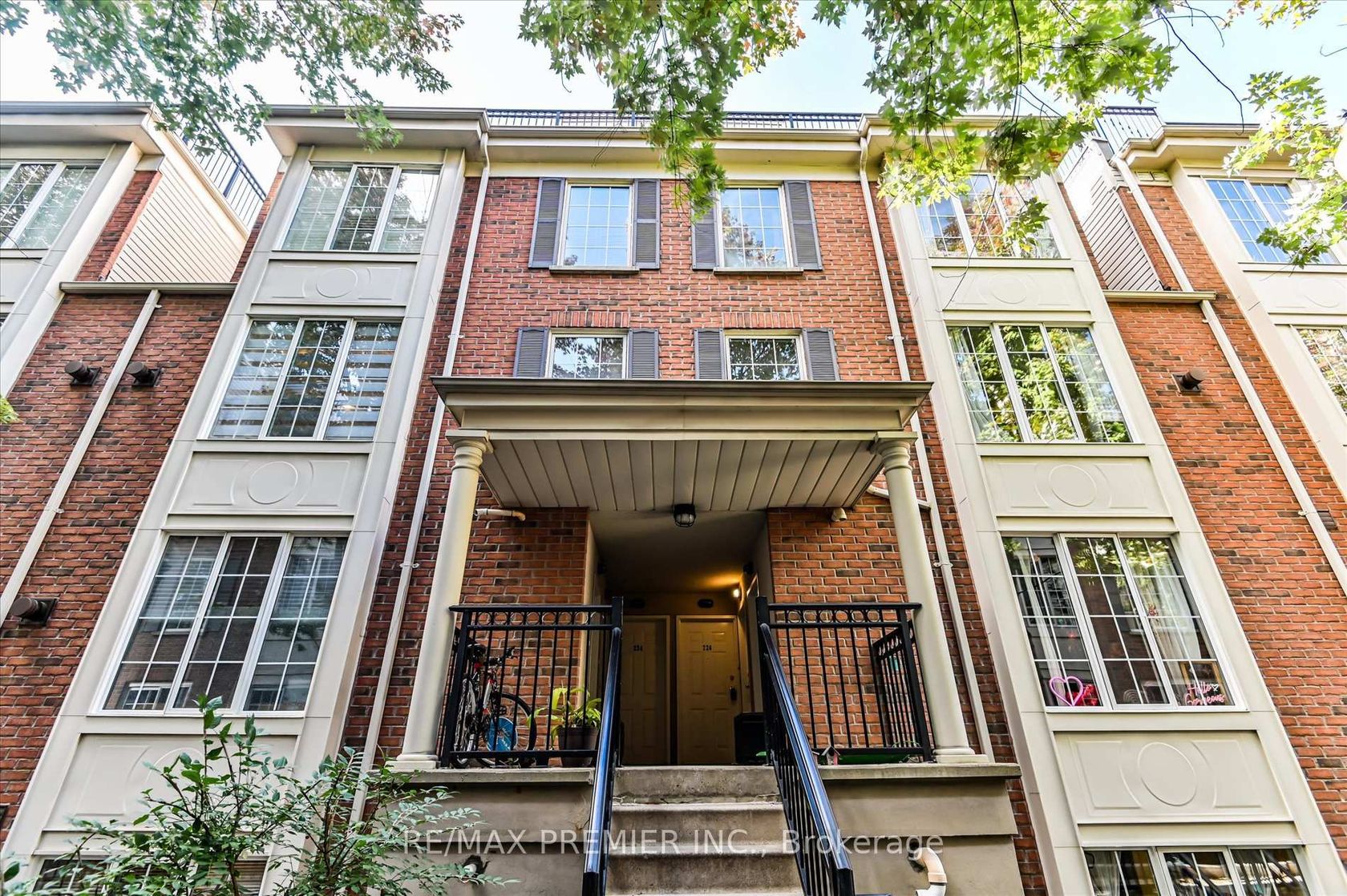 226 - 3 Everson Drive, Willowdale East, Toronto 