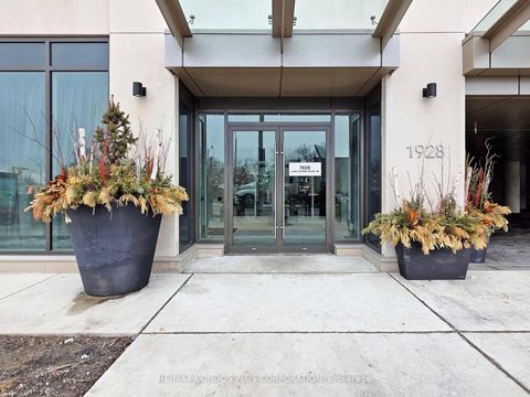 Photo 1 at 3701 - 1928 Lake Shore Boulevard W, Swansea, Toronto