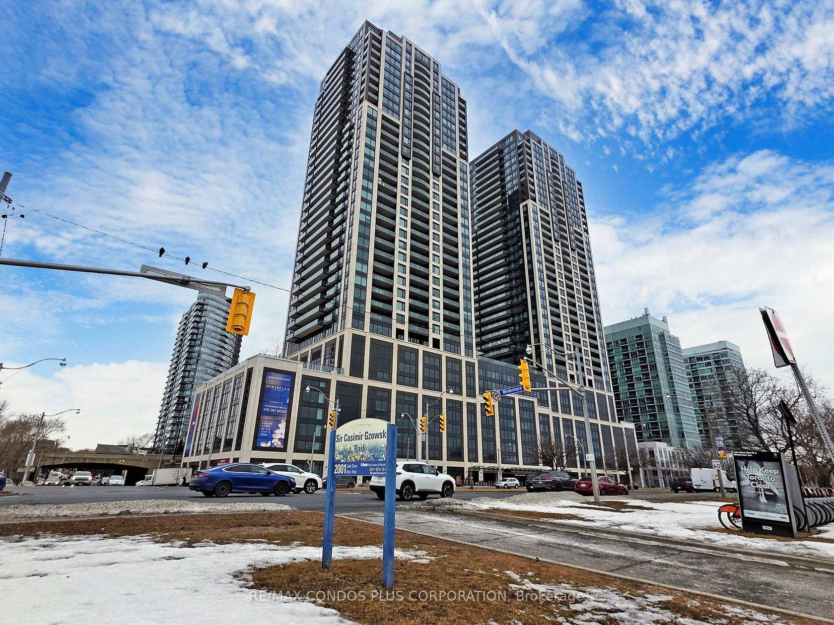 3701 - 1928 Lake Shore Boulevard W, Swansea, Toronto 