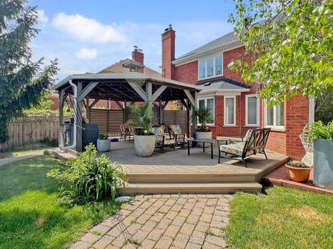 Photo 39 at 123 Kingsnorth Boulevard, East Woodbridge, Vaughan