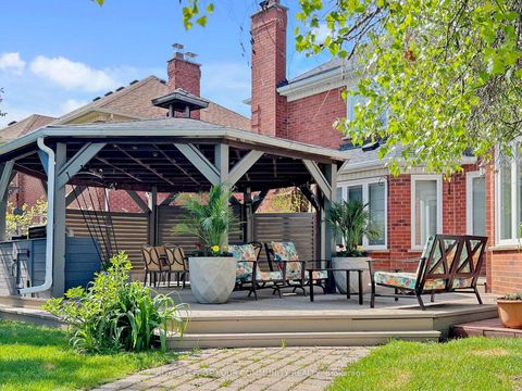 Photo 40 at 123 Kingsnorth Boulevard, East Woodbridge, Vaughan