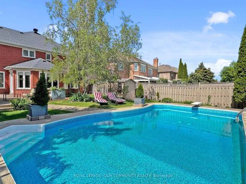 Photo 46 at 123 Kingsnorth Boulevard, East Woodbridge, Vaughan