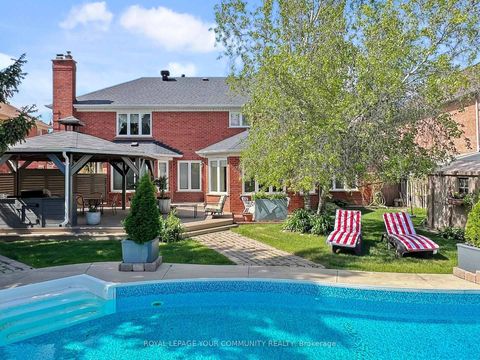 Photo 47 at 123 Kingsnorth Boulevard, East Woodbridge, Vaughan