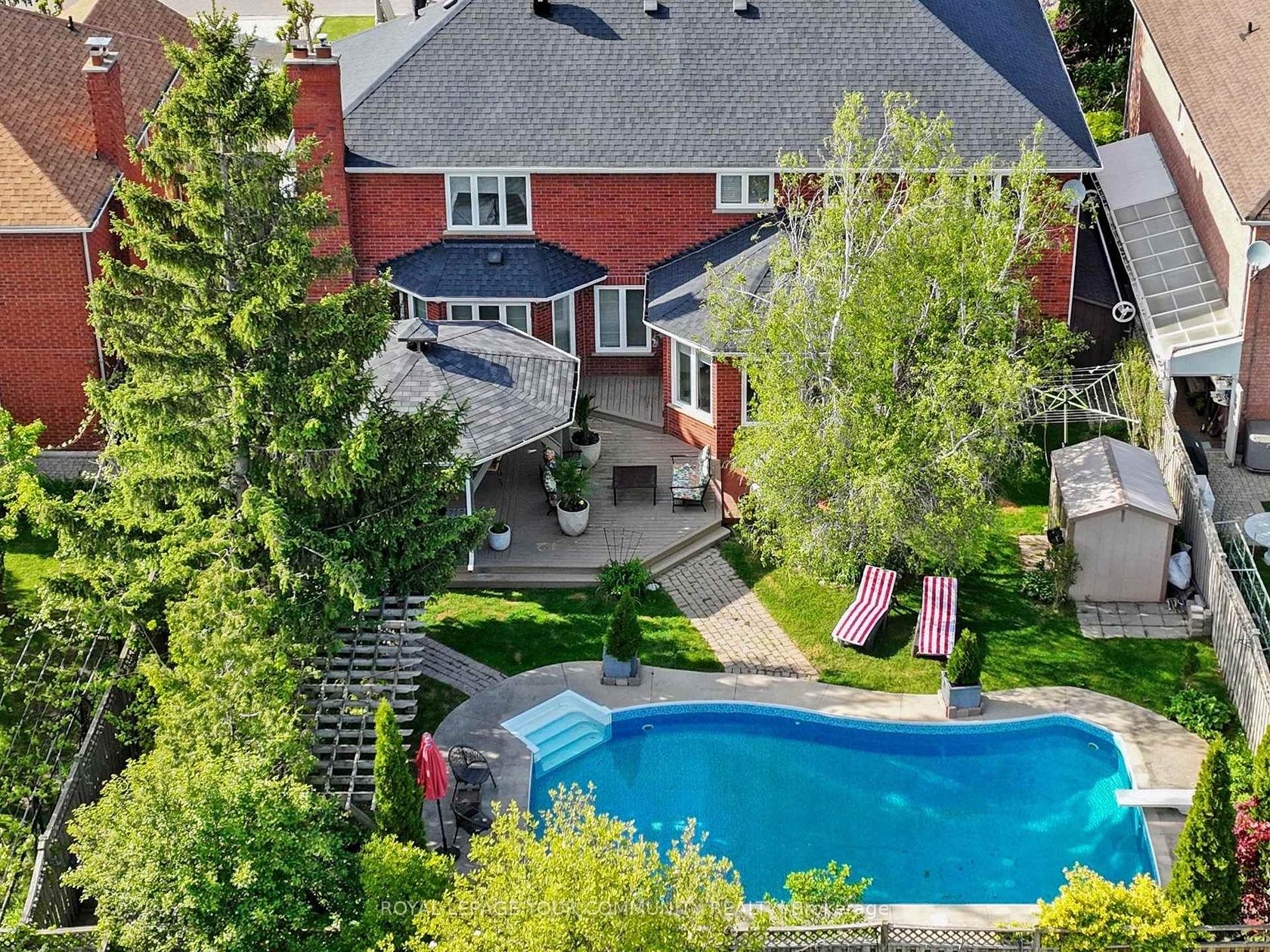 123 Kingsnorth Boulevard, East Woodbridge, Vaughan 