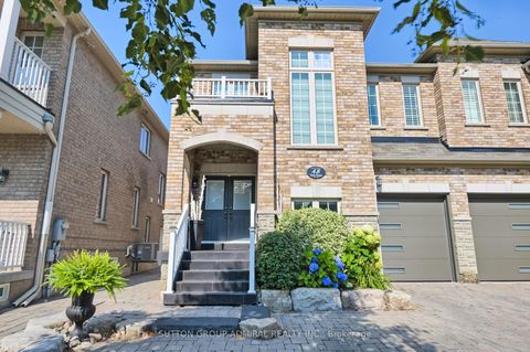 Photo 1 at 48 Terme Avenue, Vellore Village, Vaughan