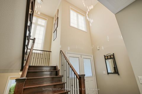 Photo 5 at 48 Terme Avenue, Vellore Village, Vaughan