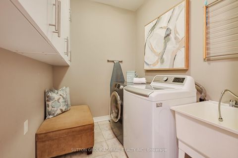 Photo 17 at 48 Terme Avenue, Vellore Village, Vaughan