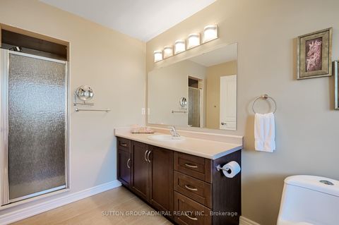 Photo 23 at 48 Terme Avenue, Vellore Village, Vaughan