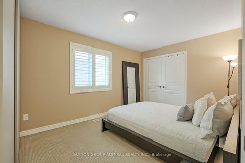 Photo 25 at 48 Terme Avenue, Vellore Village, Vaughan
