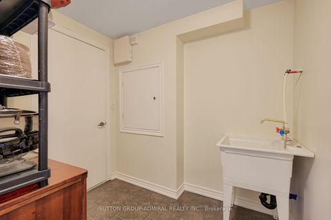 Photo 35 at 48 Terme Avenue, Vellore Village, Vaughan