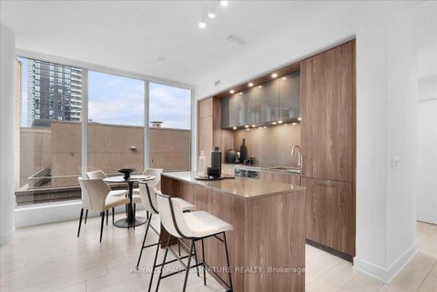 Photo 4 at 1308 - 15 Mercer Street, Waterfront Communities C1, Toronto