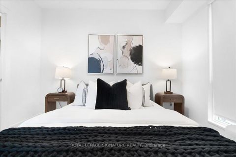 Photo 11 at 1308 - 15 Mercer Street, Waterfront Communities C1, Toronto