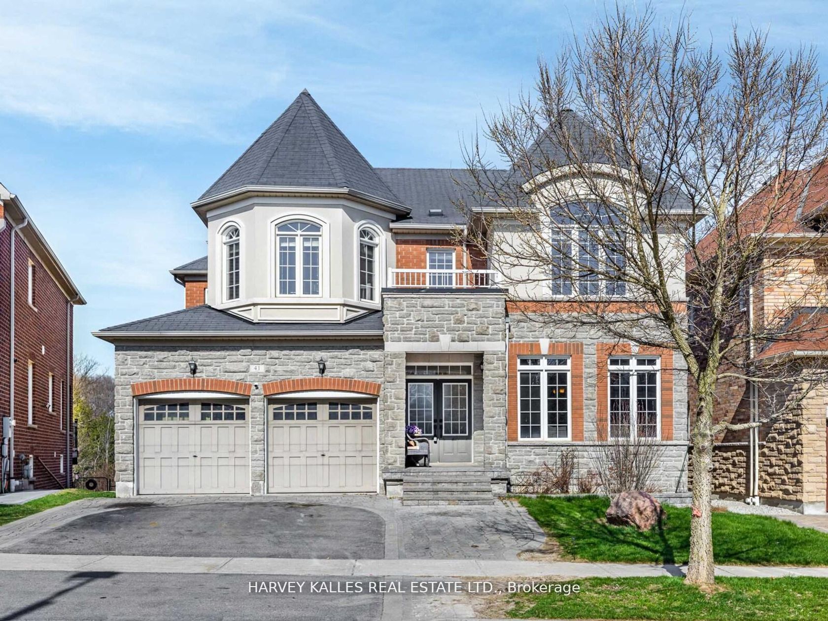 41 William Bowes Boulevard, Patterson, Vaughan 
