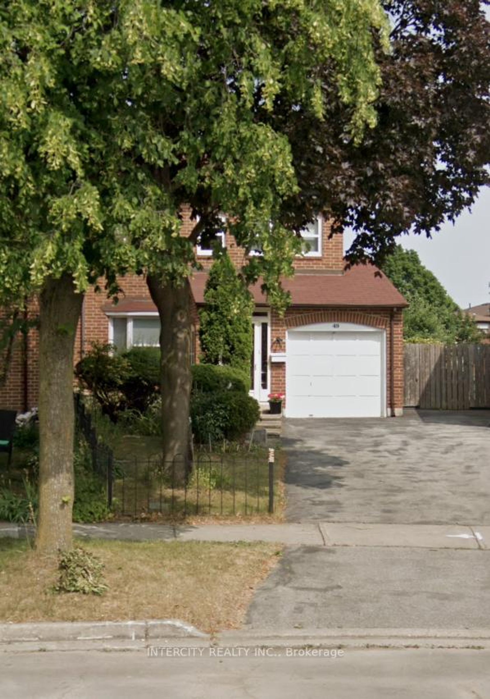 49 Mossbrook Crescent, Steeles, Toronto 