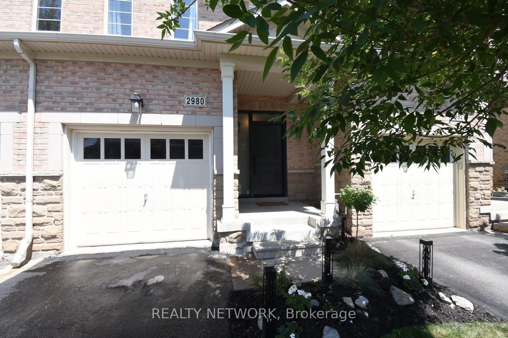2980 Guire Common, Rose, Burlington 