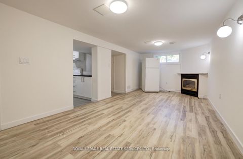 Photo 25 at 2 North Heights Road, Rosethorn, Toronto