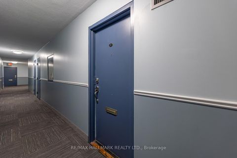 Photo 22 at 701 - 5 Frith Road, Jane Heights, Toronto