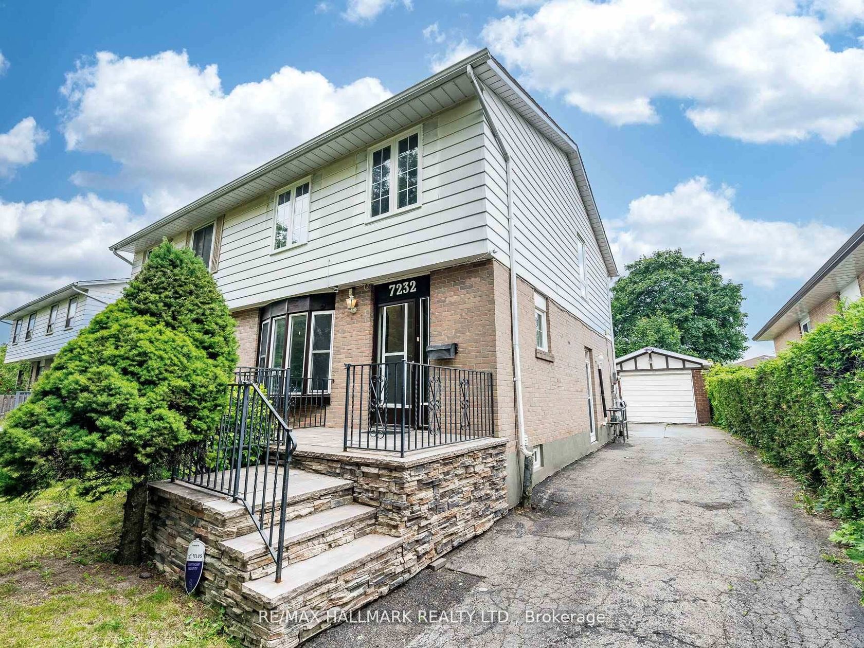 7232 Redfox Road, Malton, Mississauga 