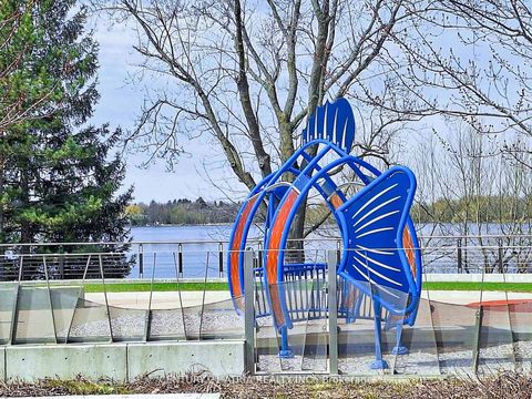 Photo 31 at 105 Anchusa Drive, Rural Richmond Hill, Richmond Hill