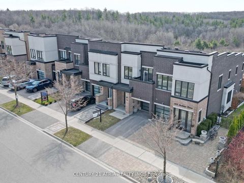 Photo 39 at 105 Anchusa Drive, Rural Richmond Hill, Richmond Hill