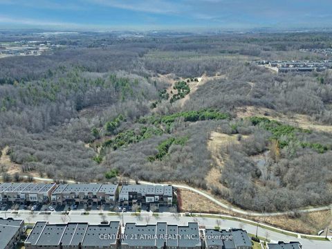 Photo 43 at 105 Anchusa Drive, Rural Richmond Hill, Richmond Hill