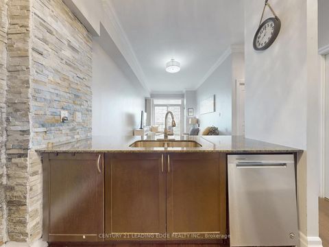 Photo 17 at LPH6 - 777 STEELES Avenue W, Newtonbrook West, Toronto