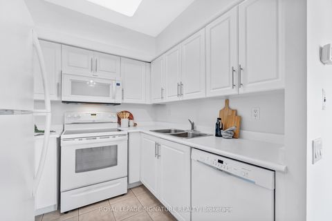 Photo 8 at 2703 - 30 Harrison Garden Boulevard, Willowdale East, Toronto