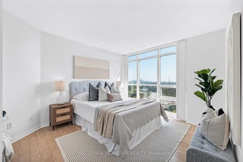 Photo 11 at 2703 - 30 Harrison Garden Boulevard, Willowdale East, Toronto