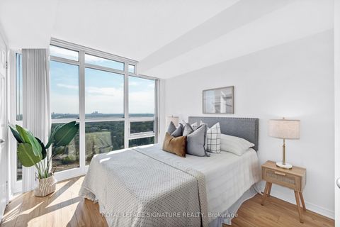 Photo 17 at 2703 - 30 Harrison Garden Boulevard, Willowdale East, Toronto