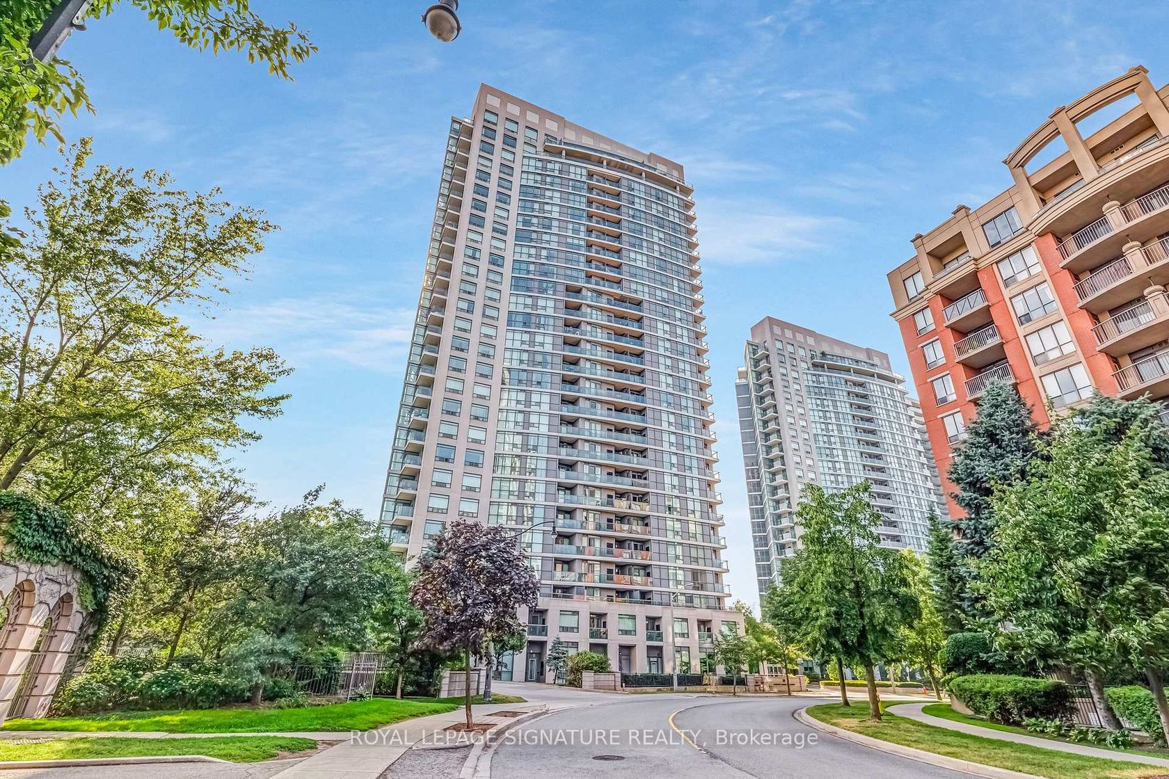 2703 - 30 Harrison Garden Boulevard, Willowdale East, Toronto 
