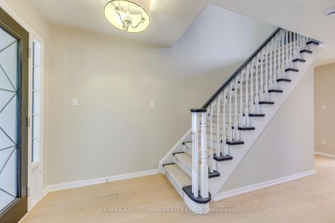 Photo 18 at 3037 Abernathy Way, BC Bronte Creek, Oakville