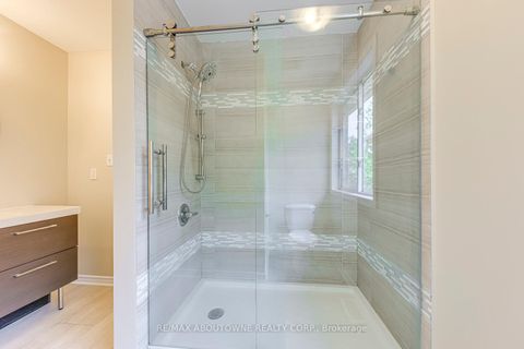 Photo 25 at 3037 Abernathy Way, BC Bronte Creek, Oakville
