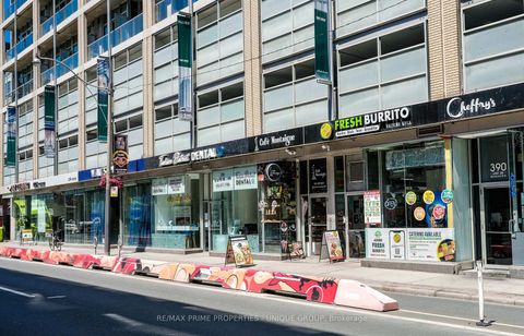 Photo 37 at 923 - 388 Richmond Street W, Waterfront Communities C1, Toronto