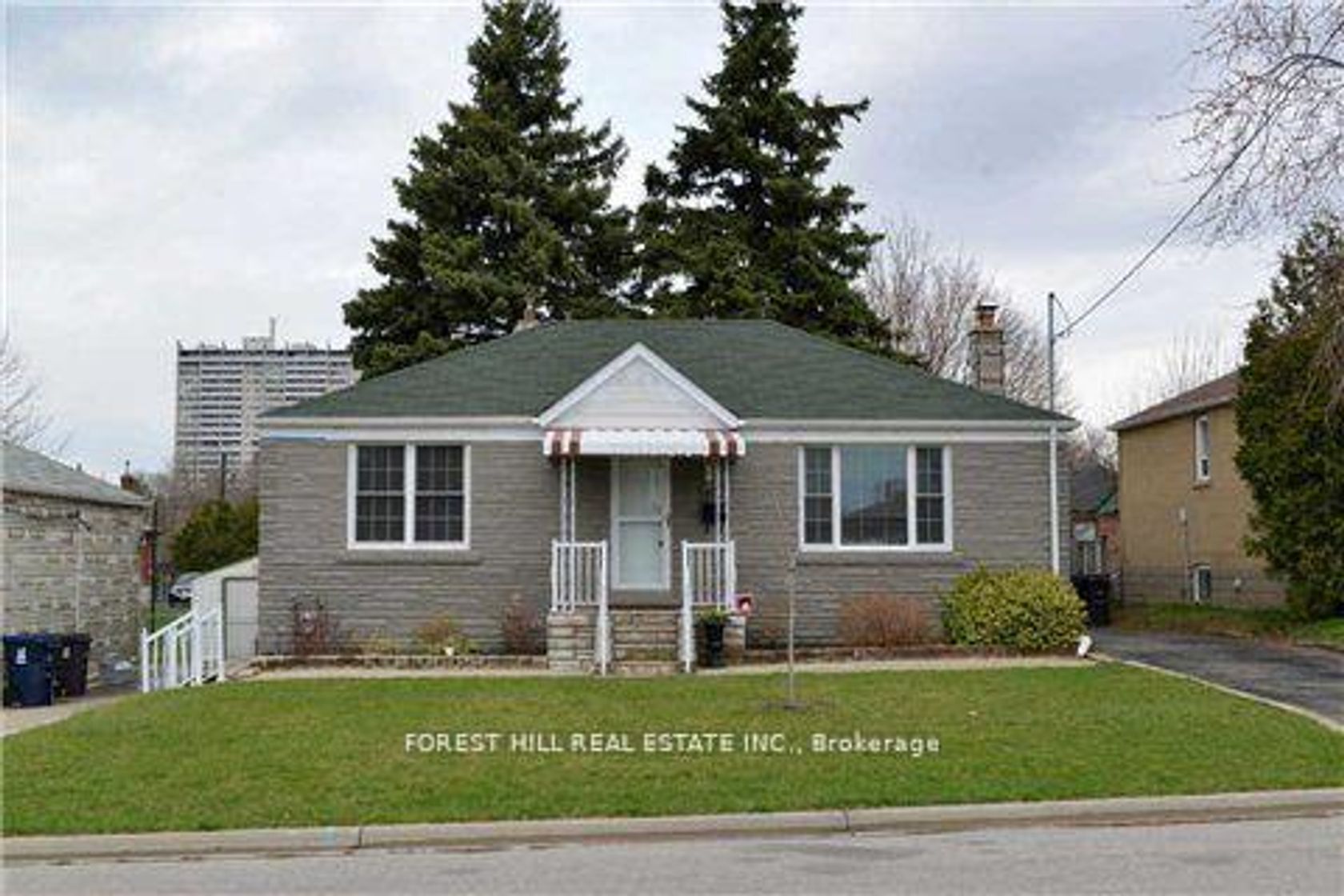 272 Richard Clark Drive, CFB, Toronto 