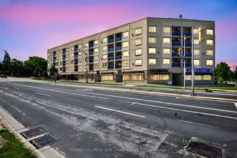 Photo 1 at 210 - 160 Wellington Street E, Aurora Village, Aurora