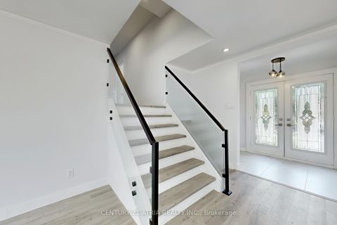 Photo 13 at 67 Chelmsford Avenue, Newtonbrook West, Toronto