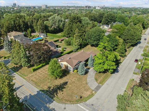 Photo 4 at 71 Cedar Brae Boulevard, Eglinton East, Toronto