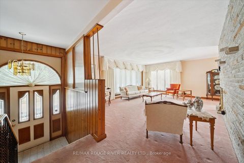 Photo 8 at 71 Cedar Brae Boulevard, Eglinton East, Toronto