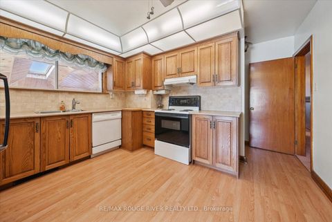 Photo 15 at 71 Cedar Brae Boulevard, Eglinton East, Toronto