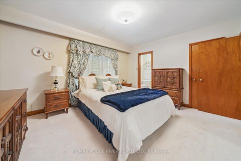 Photo 17 at 71 Cedar Brae Boulevard, Eglinton East, Toronto